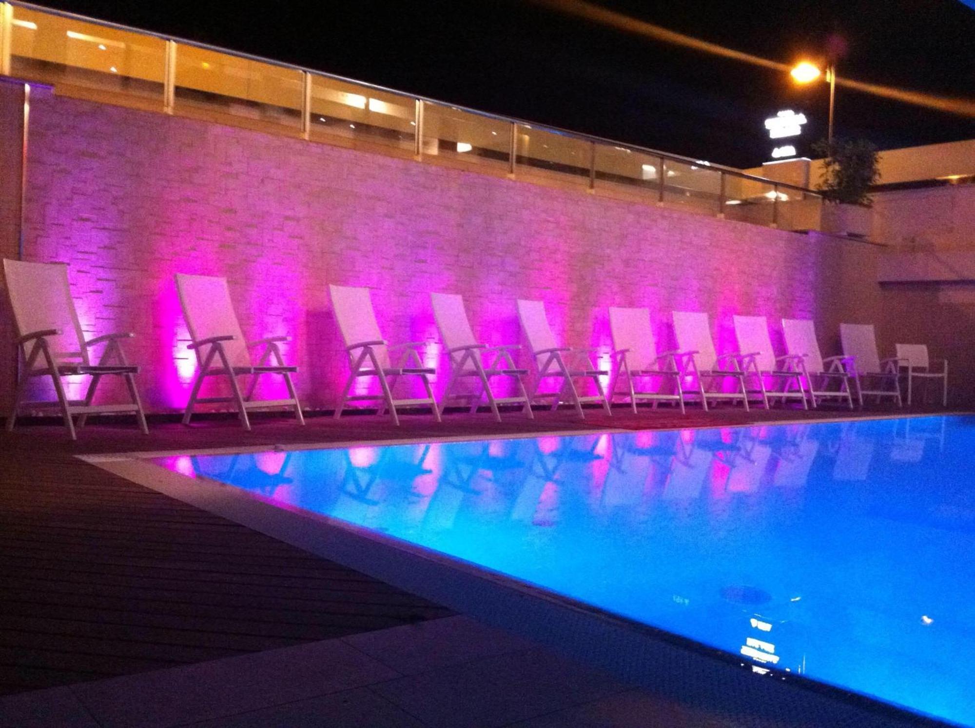 แตร์มินัล พาเลซ แอนด์ สปา Hotel ริมินี ภายนอก รูปภาพ
